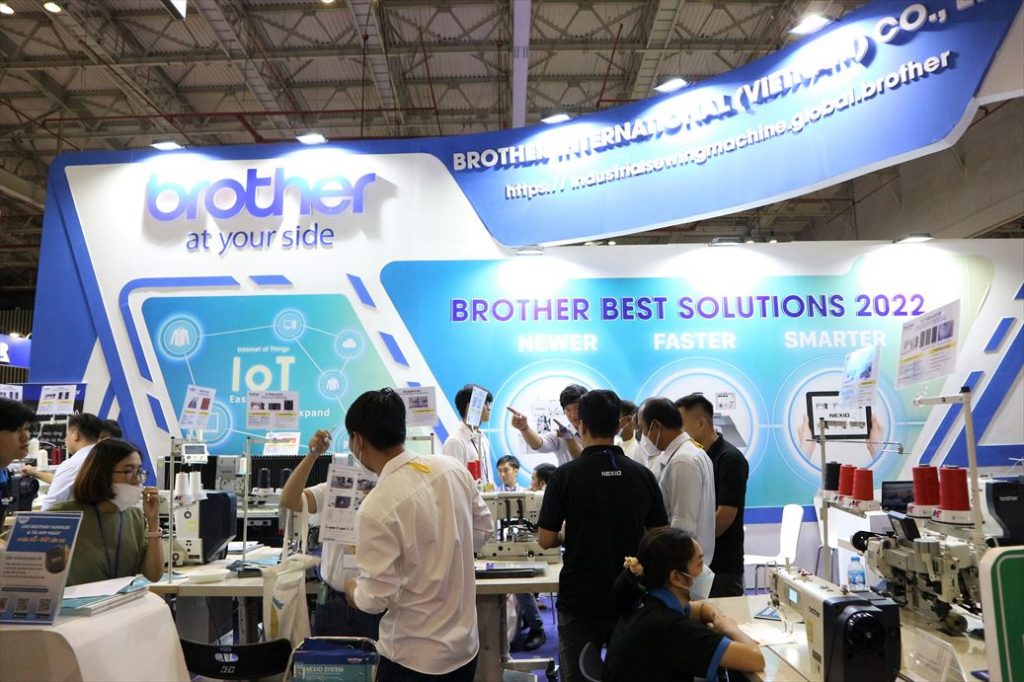 SaigonTex 2022に出展したブラザー工業のブース