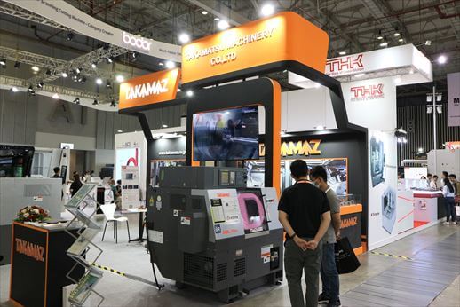 TAKAMATSU MACHINERY VIETNAMのCNC旋盤