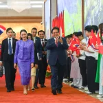 タイのペートンターン・シナワット首相とベトナムのファン・ミン・チン首相