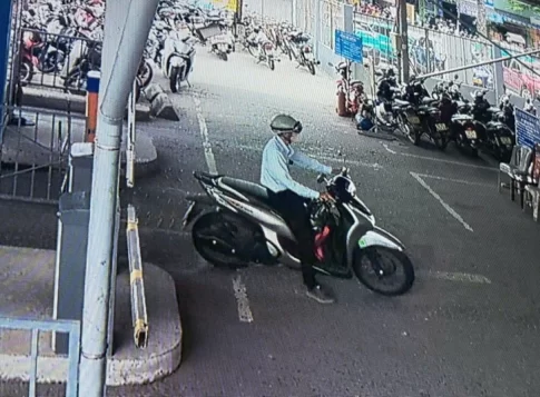 バイク窃盗犯の犯行現場