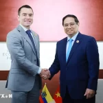 ベトナムのファン・ミン・チン首相とエクアドルのダニエル・ノボア大統領