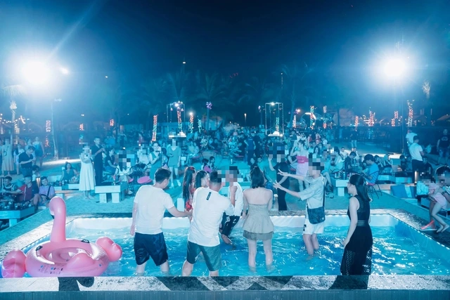 感電死事故のあったBistro Fou Beach