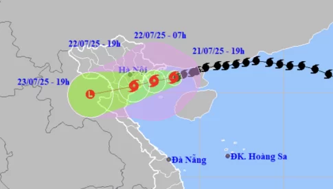 台風ウィパーの進路予想図