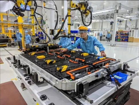 ビンファストのEV用バッテリー製造工程