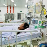 デング熱で集中治療を受ける子ども