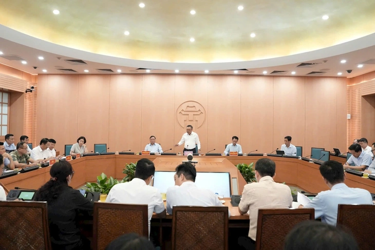 ハノイ市人民委員会による環境衛生対策会議
