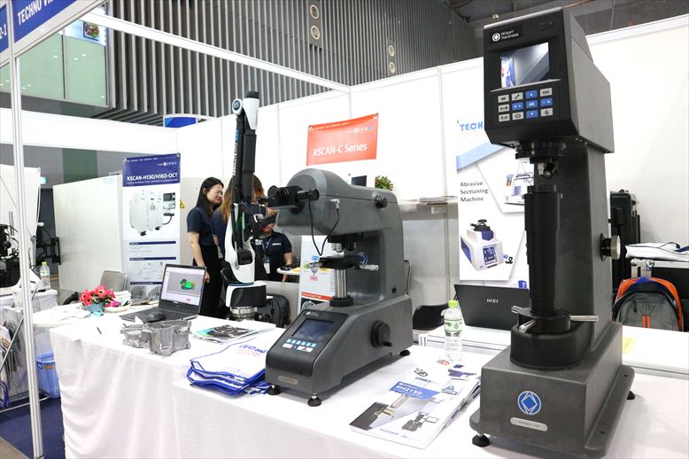 TECHNO VIETNAM INDUSTRIESが展示した測定器