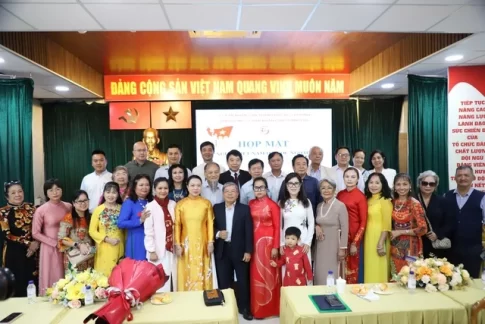 ホーチミン市で開催された海外在住ベトナム人との交流会