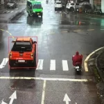 監視カメラで捉えられた偽造ナンバーの車