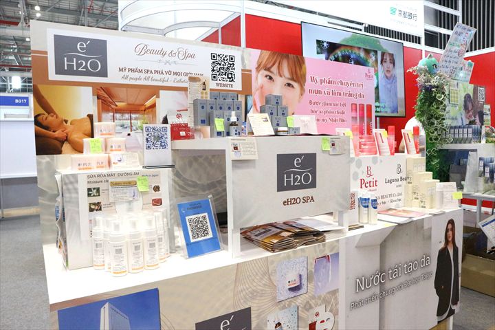 エイチ・ツー・オーの出展ブース