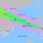 台風ブアロイの進路予想図