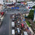 右折可能レーンがふさがれたホーチミン市内の道路