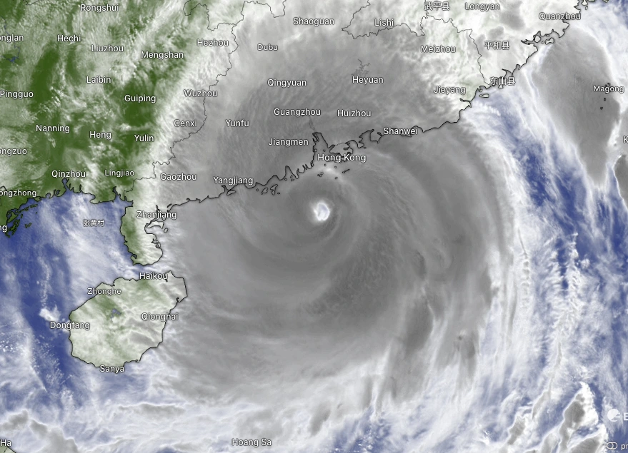 超大型台風ラガサの気象図