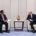 ベトナムのファム・ミン・チン首相とロシアのプーチン大統領の会談風景