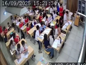 生徒が先生を暴行する様子