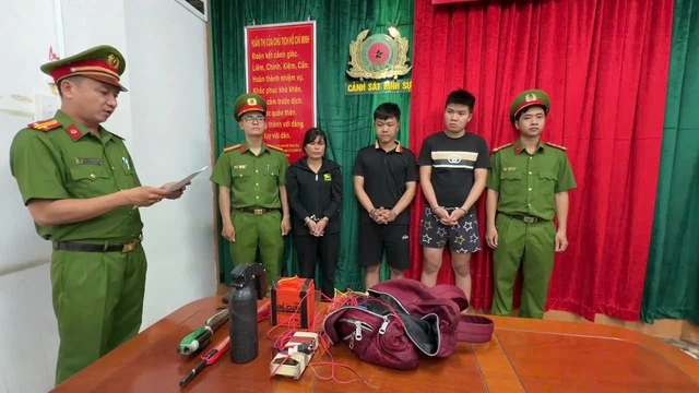 逮捕された犬窃盗グループ