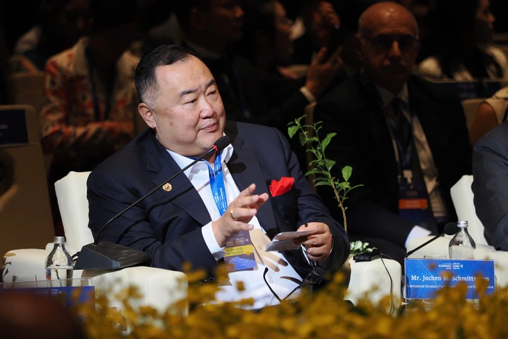 サン・セブン・スターズ投資グループのブルーノ・ウー会長