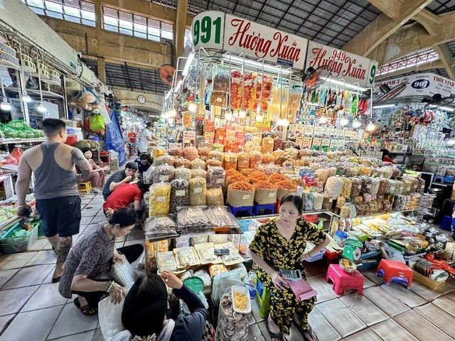 ベトナムの市場内の小規模事業者