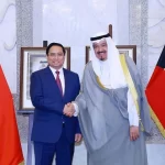 ベトナムのファム・ミン・チン首相とクウェートのシェイク・アフマド・アル＝アブドラ・アル＝サバーハ首相