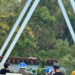 女性が列車にひかれた現場