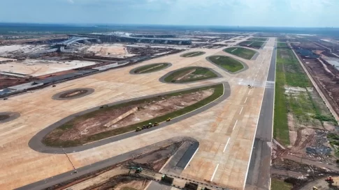 建設中のロンタイン国際空港