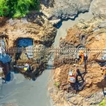 南北統一鉄道の復旧作業現場