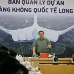 ロンタイン空港建設現場を視察したファン・ミン・チン首相