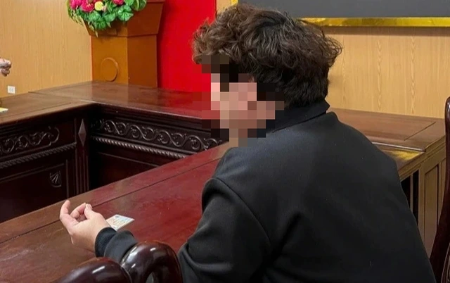 警察で事情を聴かれるH氏