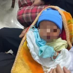地元住民によって保護された新生児