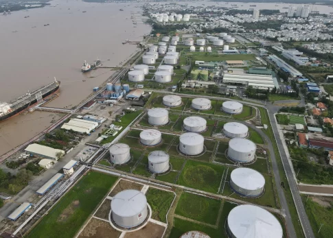 ベトナムの石油輸入基地
