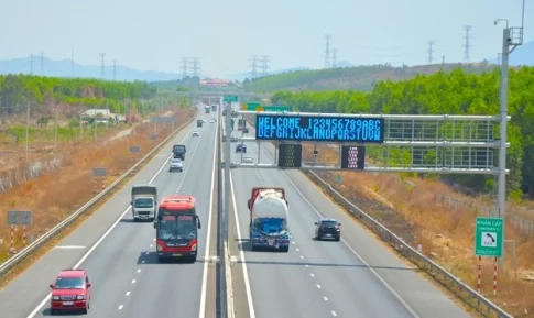 有料化される南北高速道路ザウザイ‐ファンティエット間