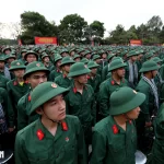 3月4日、ホーチミン市軍事評議会が主催した2026年兵役入隊式典に参加した9,000人を超える若者
