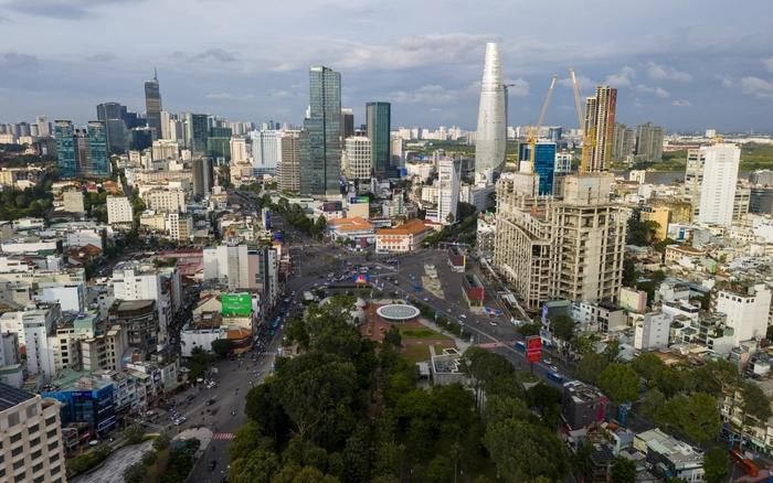 2026年に2桁成長を目指すホーチミン市の中心部
