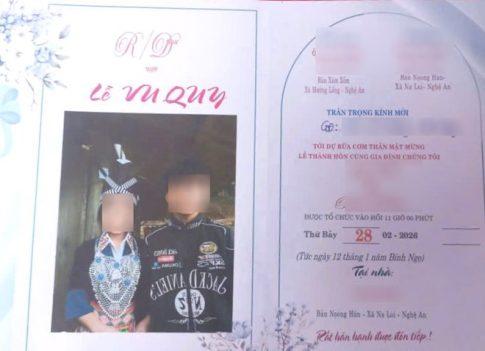 妻さらいの風習により14歳で結婚した少女の結婚写真