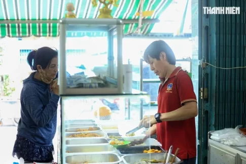 物価上昇の中でも1万VNDを維持するホーチミン市の食堂