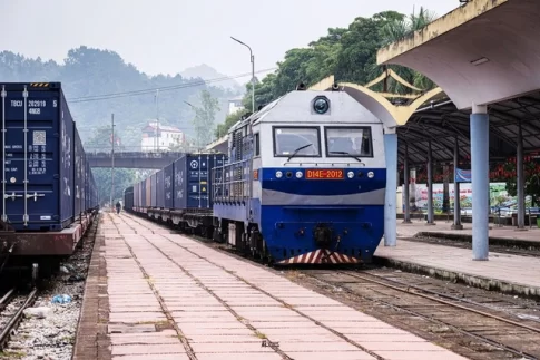 ベトナムと中国をつなぐ貨物列車