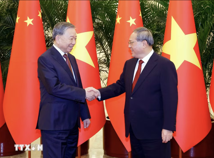 ベトナムのトー・ラム国家主席兼書記長と中国の李強首相