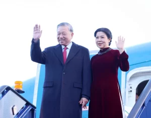 4月14日から中国を国賓訪問する予定のトー・ラム書記長兼国家主席夫妻