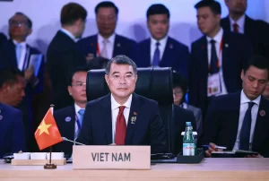 フィリピンで開かれた第48回ASEAN首脳会議に出席したベトナムのレ・ミン・フン首相