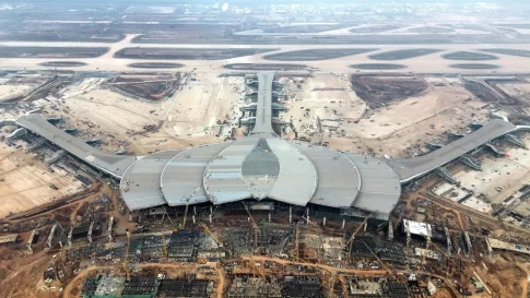 2026年末の商業運航開始に向けて建設中のロンタイン国際空港