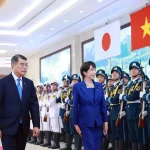 2026年5月にベトナムを公式訪問した日本の高市早苗首相とベトナムのレ・ミン・フン首相