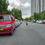 ホーチミン市内で深刻化するマンション前の路上駐車