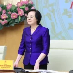 ベトナム全国児童会議を主宰したファム・ティ・タイン・チャー副首相