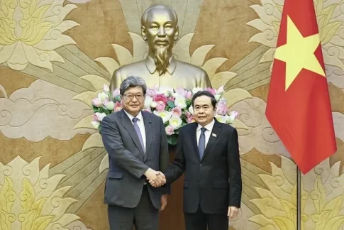 ベトナムのチャン・タイン・マン国会議長と自民党の萩生田幹事長代行