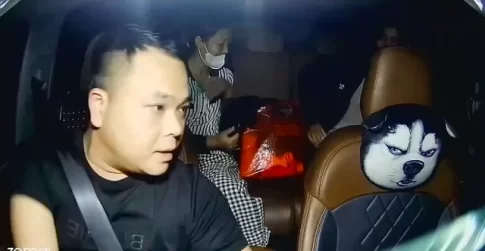 母親と息子を病院から自宅まで送り届け、料金を受け取らなかったタクシー運転手