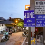 ハノイ中心部の低排出ゾーン(Low Emission Zone=LEZ)を示す標識