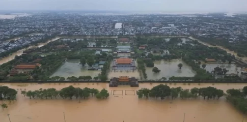 大雨により浸水したフエ市内の史跡