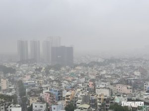大気汚染で靄のかっかたホーチミン市内