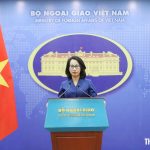 ベトナムと米国が相互貿易協定交渉に関して発表するベトナムのファム・トゥー・ハン報道官